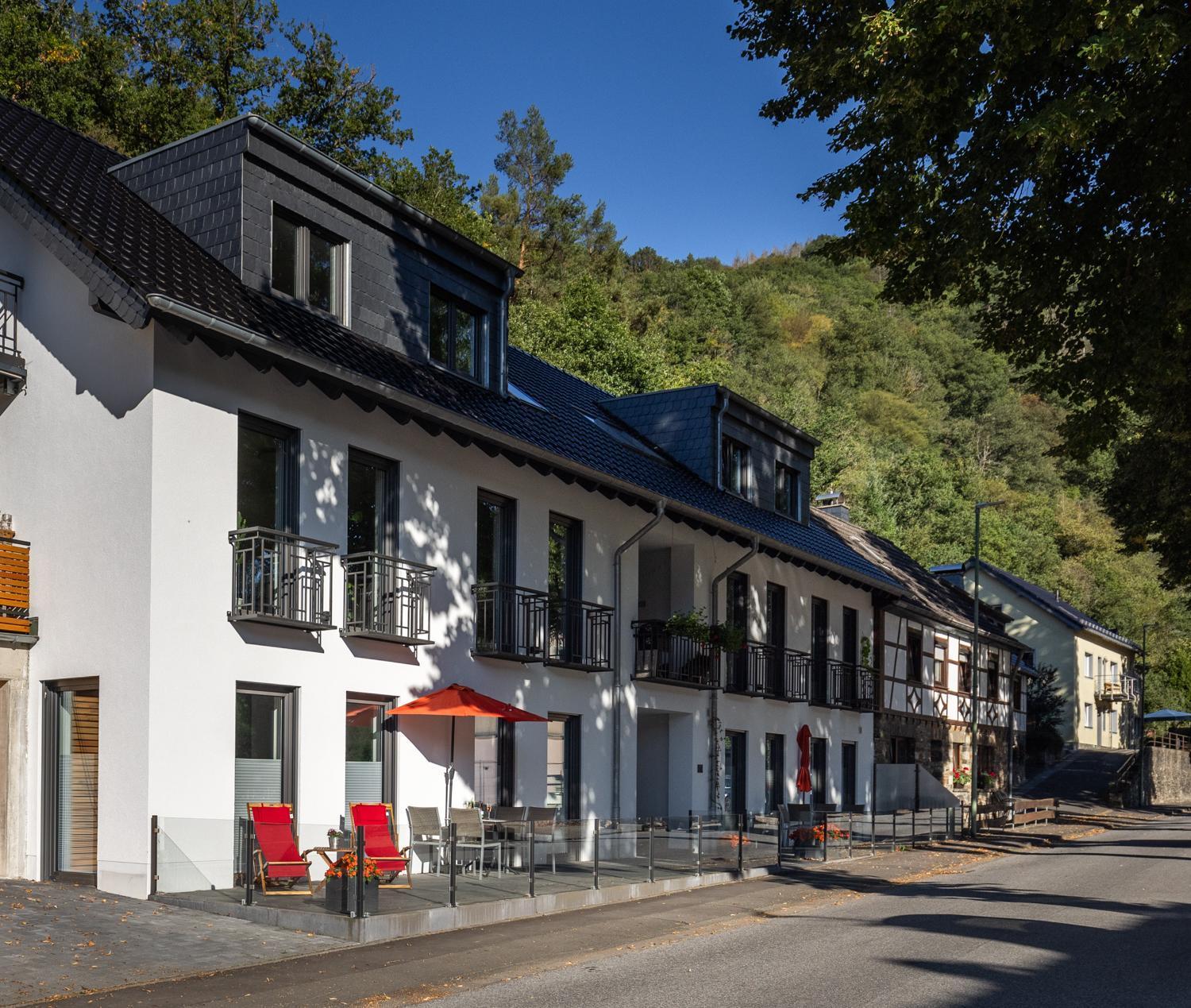 Heilsteinlodge Einruhr Exteriör bild